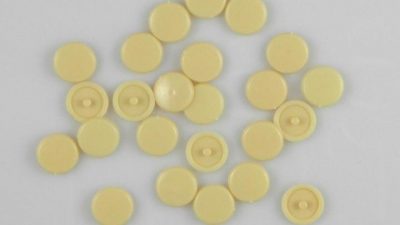 Krytka vrutu quadrex 51/2″- borovice plast