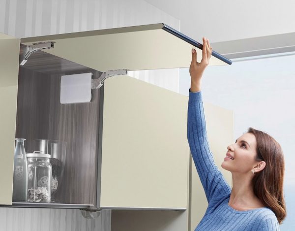 Vyklopne kování TOP STAYS B střední - bílá, 960-2350 1